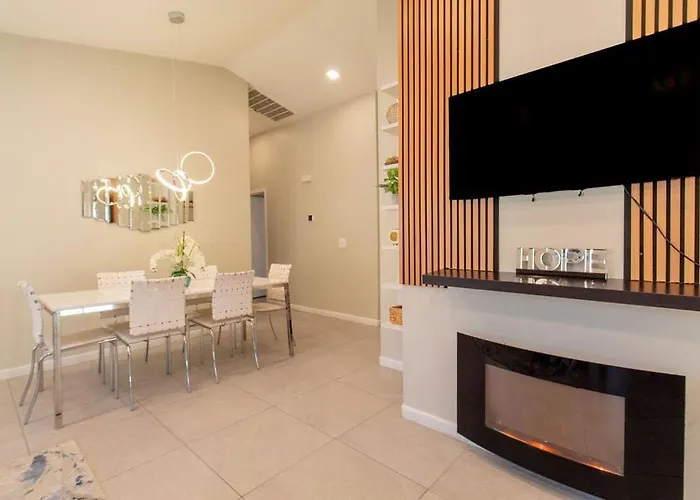 Cozy Desert Escape With Modern Comfortsvilla *