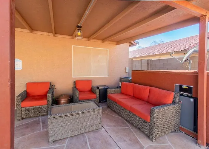 Cozy Desert Escape With Modern Comfortsvilla Villa